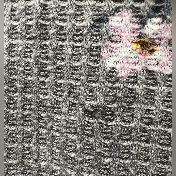 Torrid Floral Long Sleeve Tee - Plus Size 00 - Picture 7 of 9